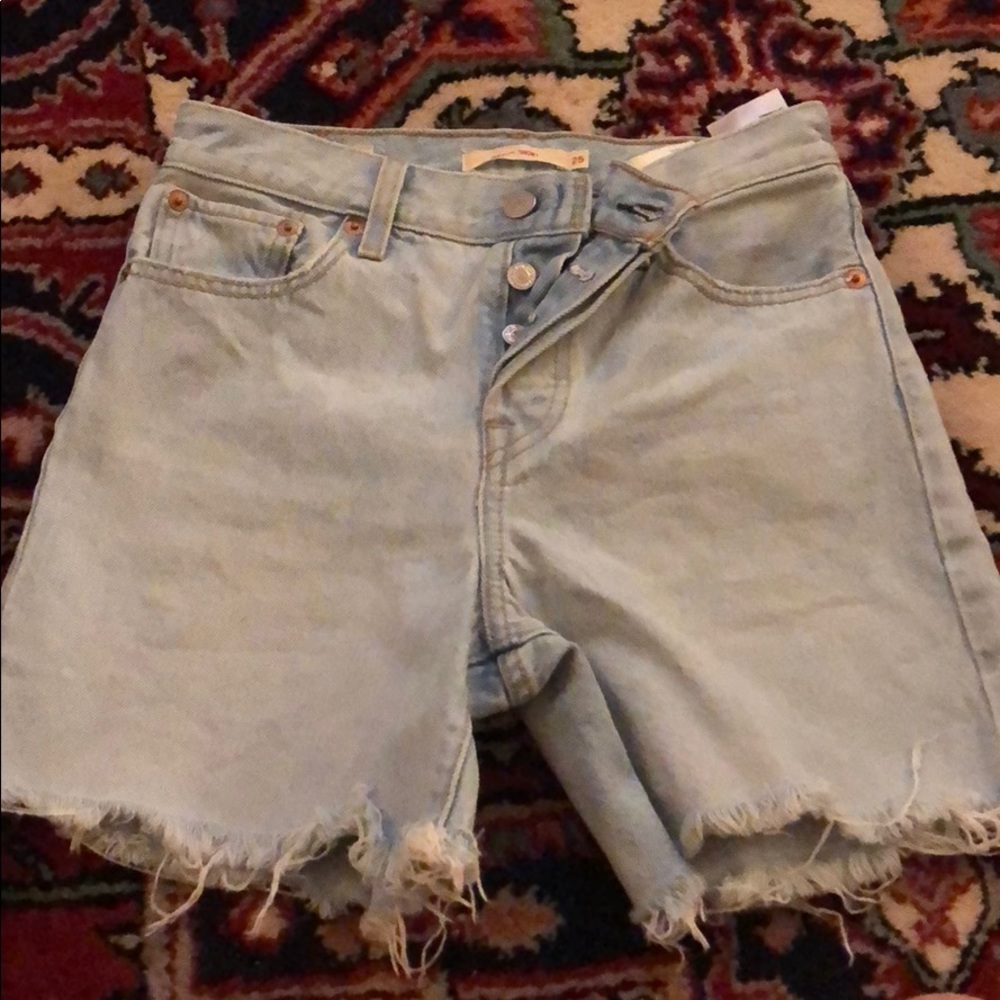 Levi’s high waist shorts